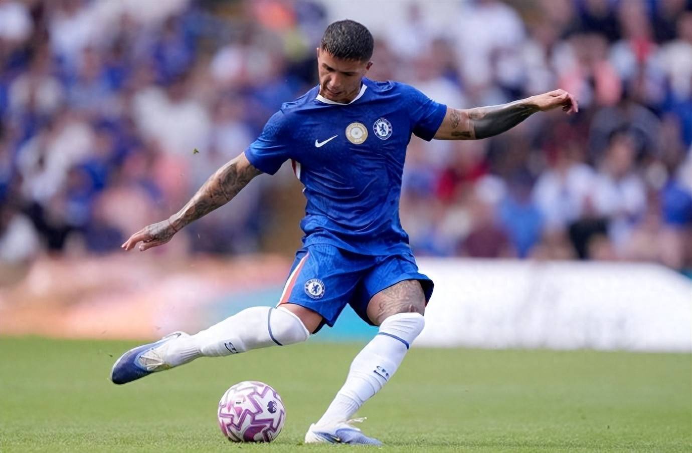 eb, 也稳居英超 eb, 也稳居英超