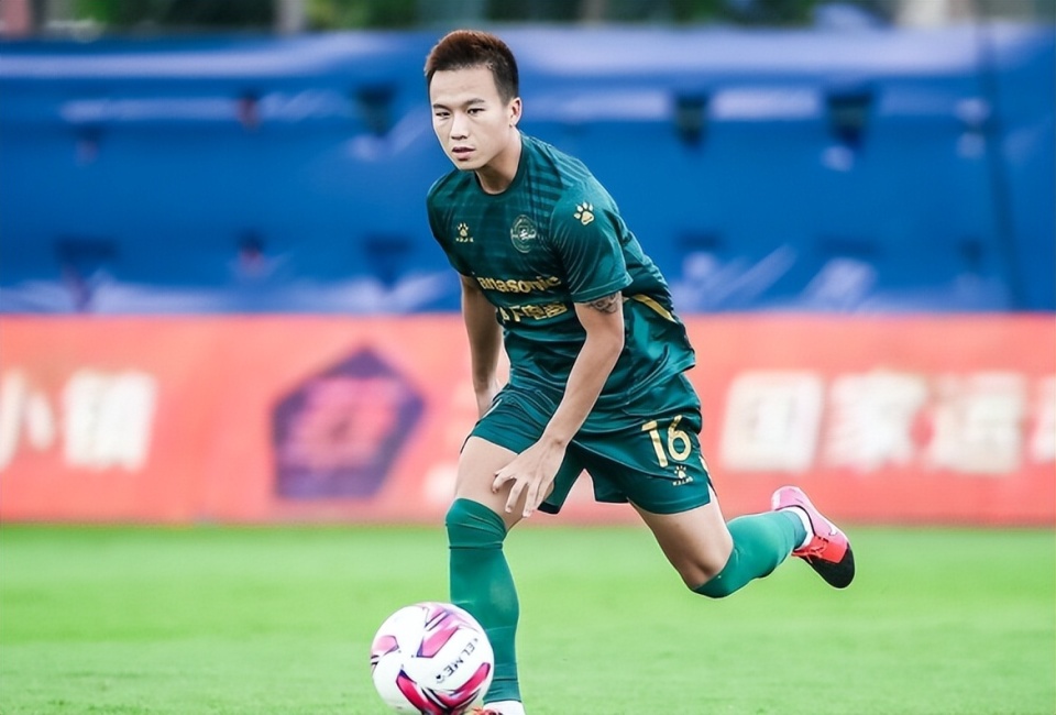 com, om, 他思想僵化 com, om, 他思想僵化