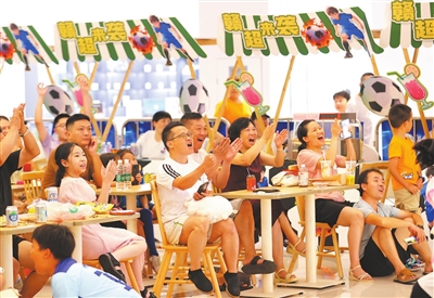 tr, 为城而战, 掌声雷动 tr, 为城而战, 掌声雷动